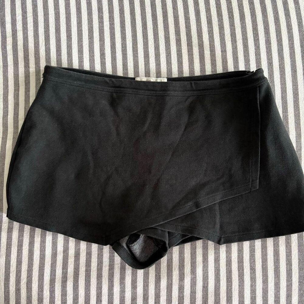 Abercrombie & Fitch Asymmetrical Skort Size M